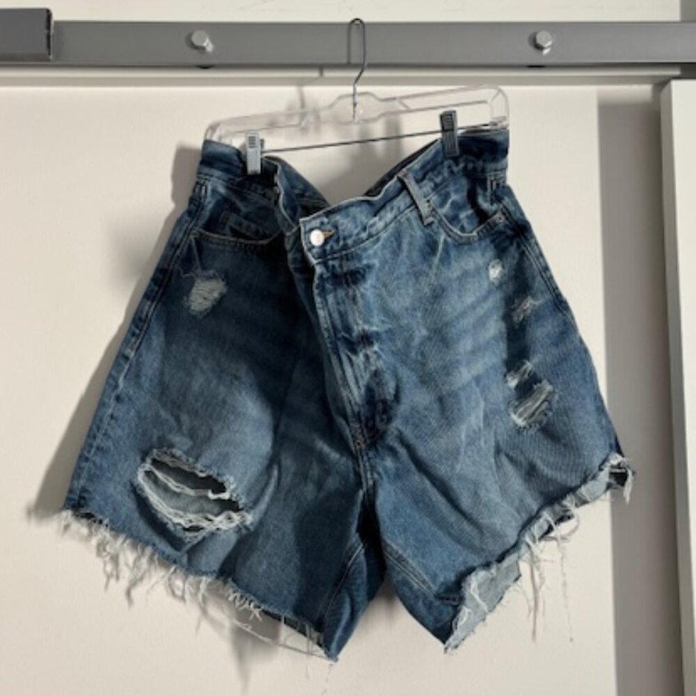 Old Navy High-Rise Slouchy Straight Distressed Jeans - NWOT size 24